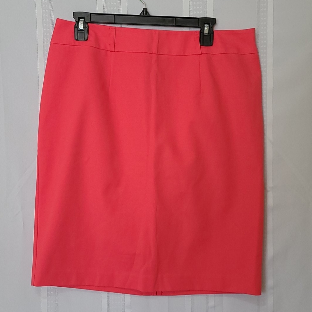 Apt. 9 Hot Pink Pencil Skirt Size 14